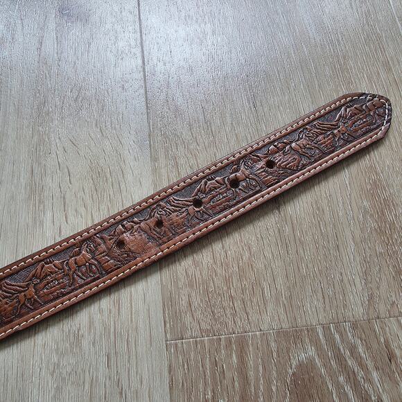 Brenneman's Men's Brown Leather Scenic Horse Embossed Belt sz 36 Avant Garde - Picture 8 of 10